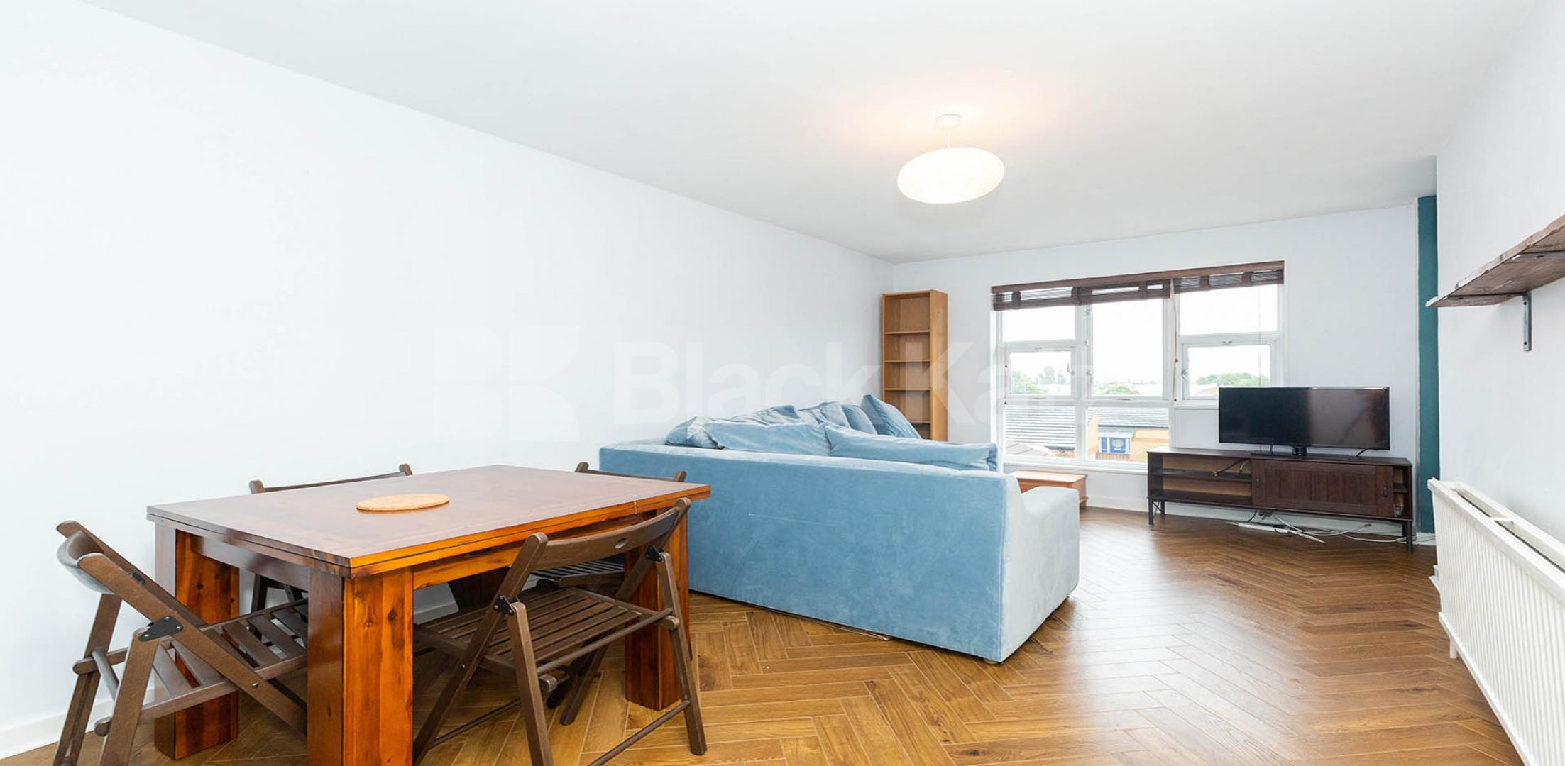 			STUNNING SPACIOUS ONE BED!, 1 Bedroom, 1 bath, 1 reception Apartment			 Warltersville Road, Archway / Crouch Hill